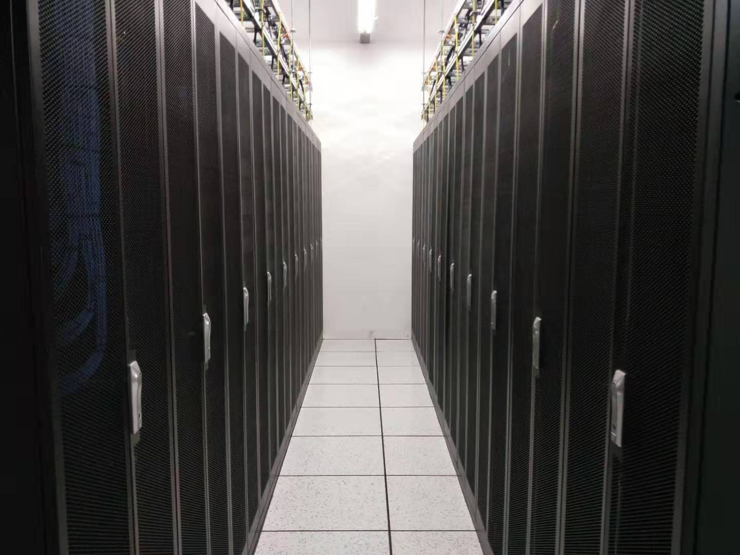 会理IDC机柜促销季开启